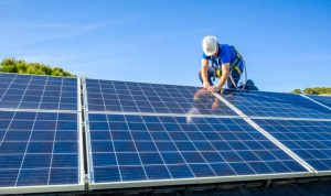 Installation et mise en production des panneaux solaires photovoltaïques à Riec-sur-Belon